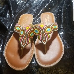 COCONUTS (by Matisse) tan leather sandal w/ multi-colored beaded thong. Size 11